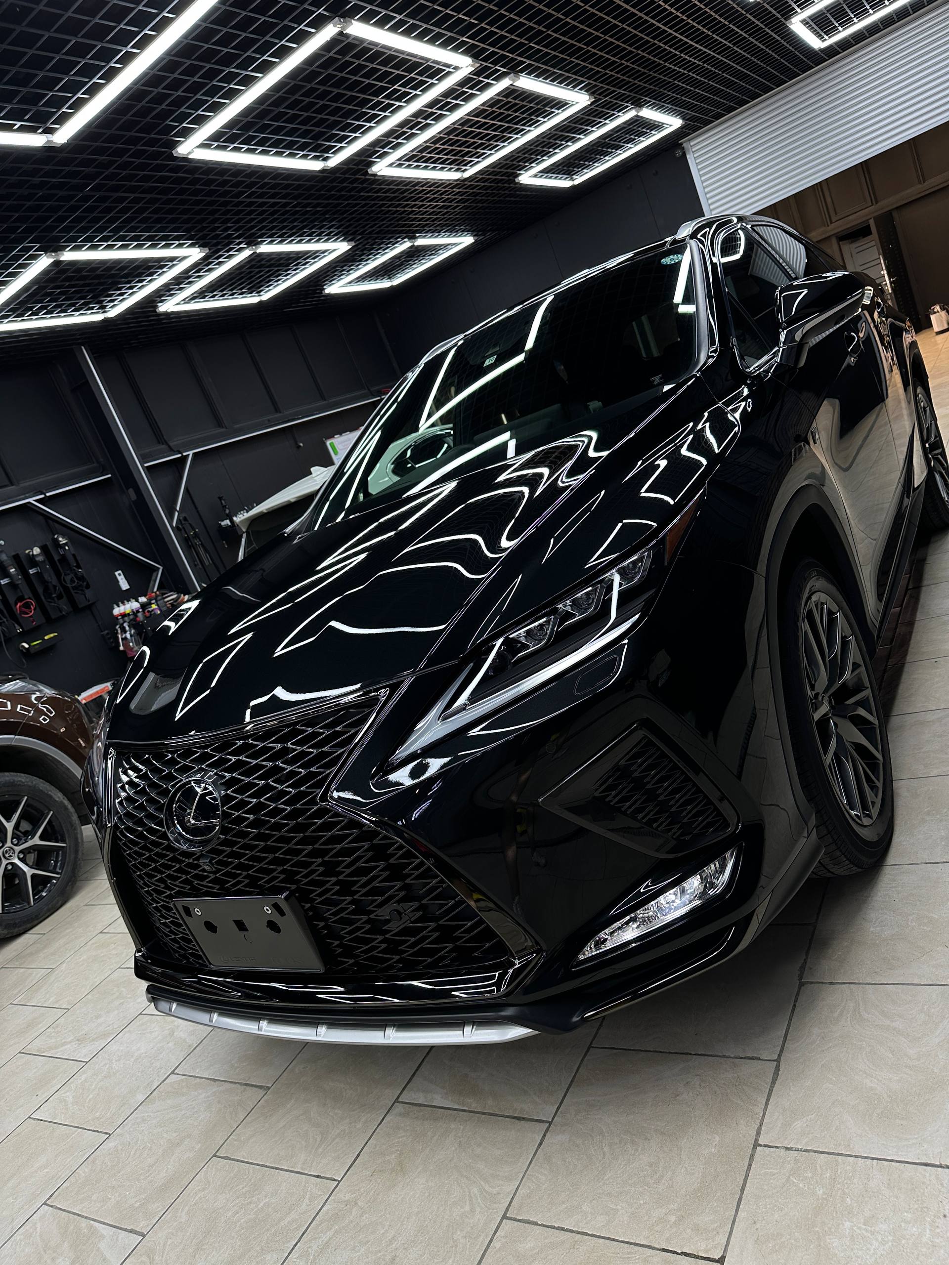 Фотография из галереи Modern Detailing